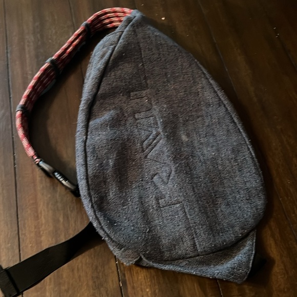 Kavu purse - Picture 2 of 3